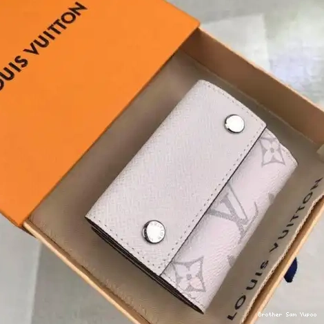 Brother Sam Yupoo LV Bags 19B570128 1025